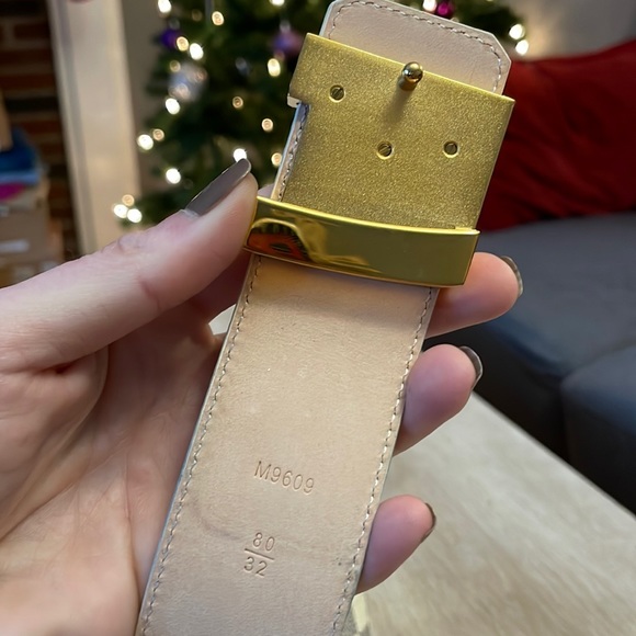 🌟LAST CHANCE🌟 Louis Vuitton Initiales 30MM Damier Azur Coated Canvas Belt - 80 - Picture 3 of 9